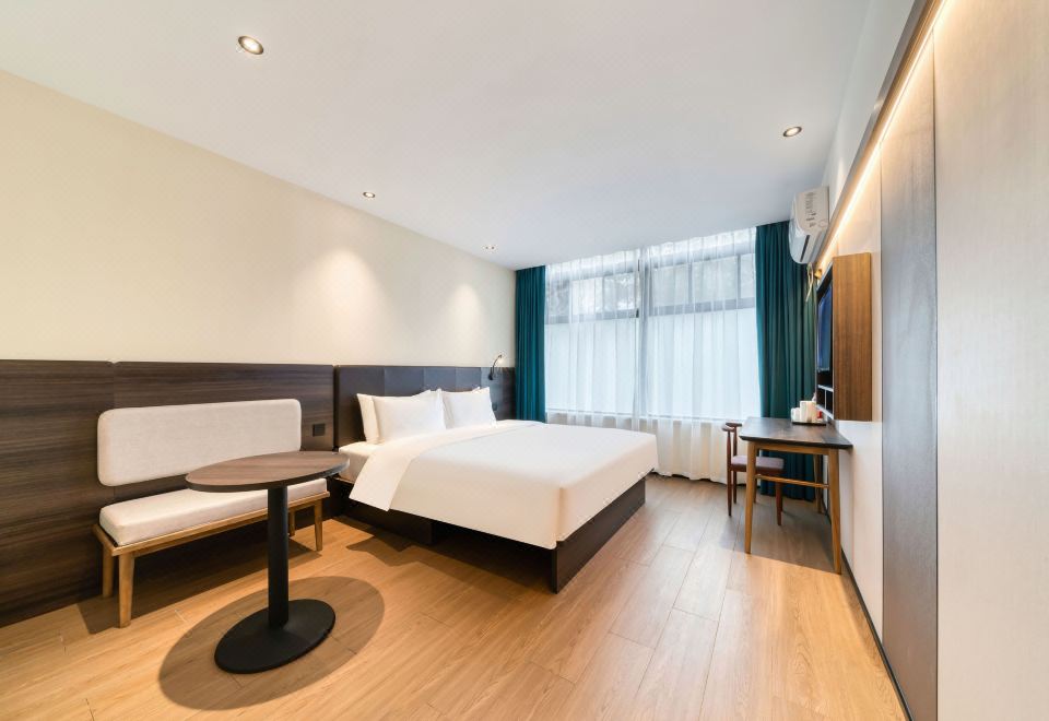 JunYi International Hotel(君逸酒店(上饶红星建材中心高铁站店 JunYi International Hotel(君逸酒店(上饶红星建材中心高铁站店
