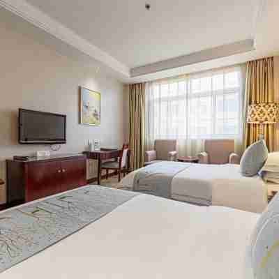Kaiyuan Hot Spring Resort Rooms