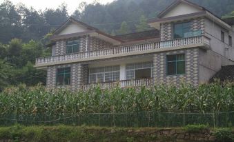 Xiongjia Yuanzi Inn