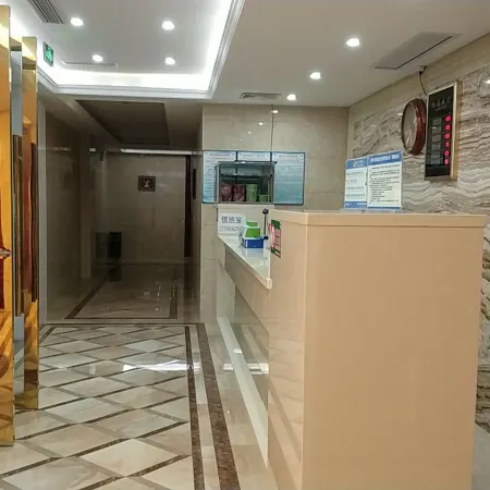 Santai Elegant Restaurant Hotel