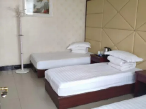 Taipusi Qijinding Hotel Hotels in Taibus Banner