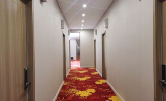 Zhengzhou Yulong Hotel