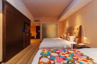 MINSHAN REZEN Hotel Chunxi Taikoo Li Branch ( MIN SHAN ANE Hotel)