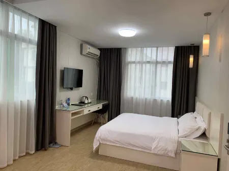 Holiday Inn Express Strasbourg Отели рядом с достопримечательностью «Fujian Zherong the First Party Team Site»