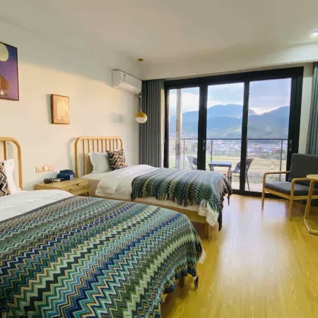 Yunyin Shanju Hostel
