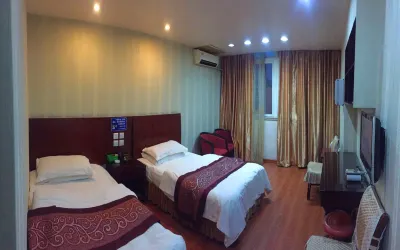 Golden Sun Business Hotel Hôtels à proximité de : Yanting Passenger Transport Terminal