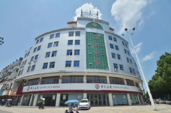 Lujiang Lejia Express Hotel