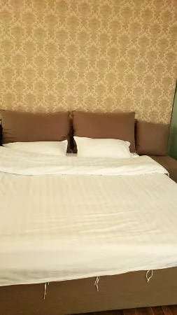 Yongji JinJue Hotel Отели рядом с достопримечательностью «Wulaofeng Peak»