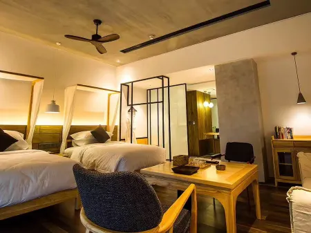 Jiujianfang (Walmart Minfa Plaza) Отели рядом с достопримечательностью «Yunhai Hotspring»