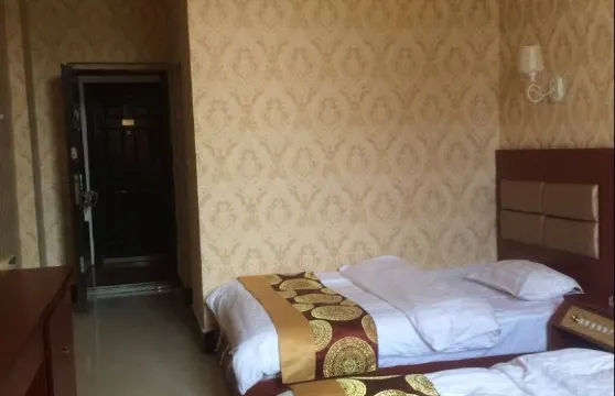 元謀儷豪商務賓館（發祥路分店）