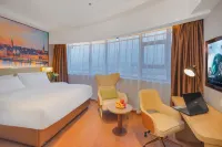 Vienna Hotel ( Xinghua City Zheng Banqiao Museum Former Residence Branch)