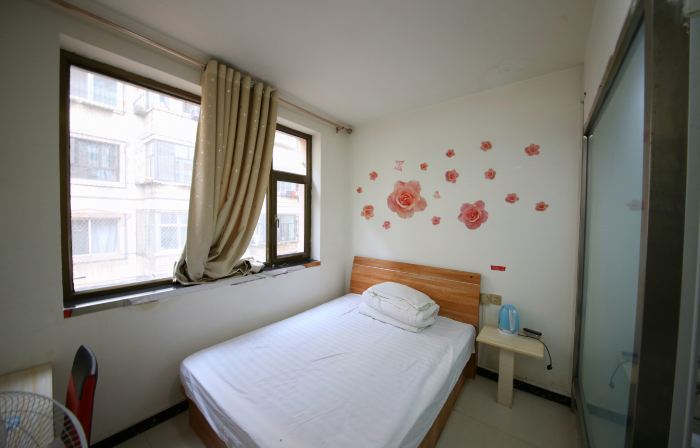 Ruyuan Hotel (Datong Railway Station)