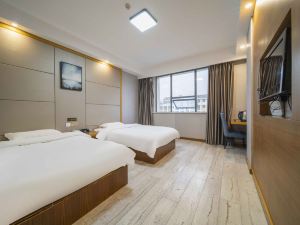 Taihe Yuejia Business Hotel