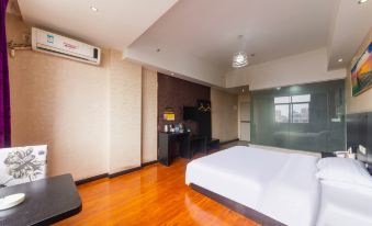 Zhanjiang City 118 Chain Hotel (Mazhang Bus Station Finance and Trade School)