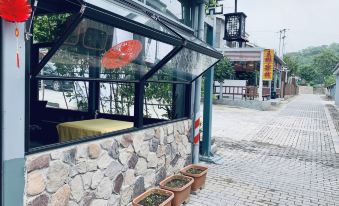 Fuyun Youyou Homestay (Beijing Simatai Branch)