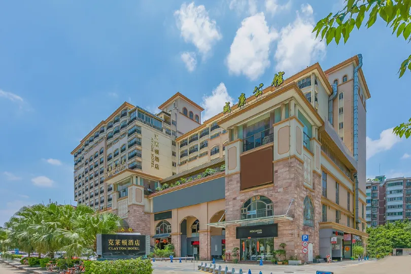Clayton Hotel
