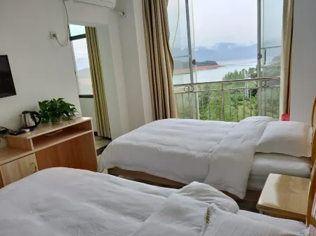 loquat garden farm Отели рядом с достопримечательностью «Dongjiang Lake Tourist Area»