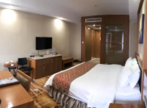 JIN DEBAO KAIYUE INTERNATIONAL HOT SPRING RESORT HOTEL