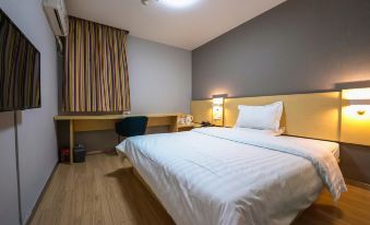 7Days Inn Nanchang Bayi Square Railway Station West Square Branch - Housity