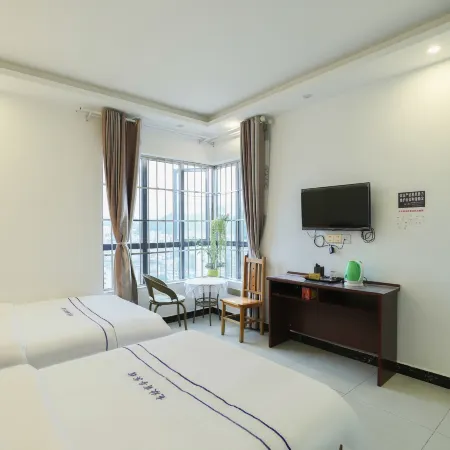 Tongren Jiexin Business Hotel