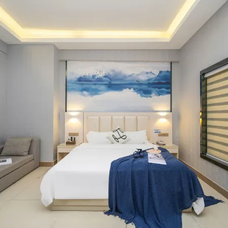 Youge Shangpin Hotel (Xinxing Times Square Bus Station) Hotels in Xinxing