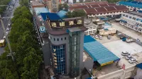 7Days Inn chain hotel (Wuhu Fantawild Tianmenshan Road Light Rail Station) Các khách sạn gần Tingtang Park