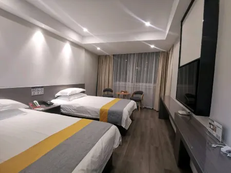 Xiandu Holiday Hotel Отели рядом с достопримечательностью «Caocun Port»