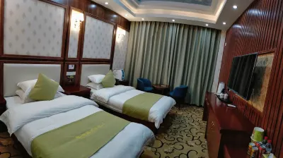Langkazi Yanghu Hotel