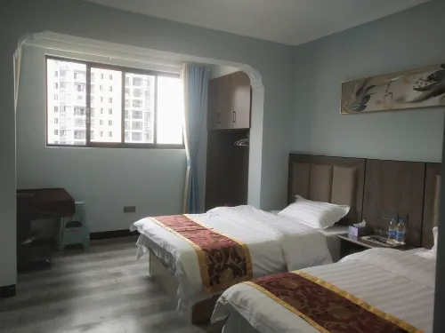 Tangren Youth Express Hotel (Zunyi Medical University Second Affiliated Hospital)