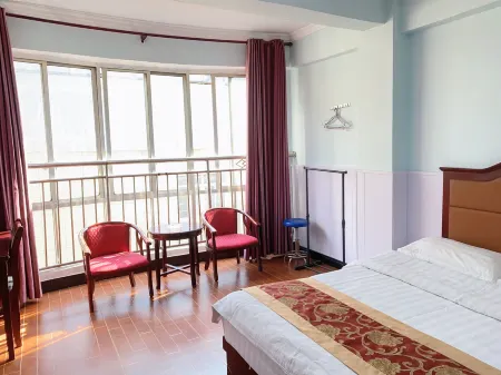 Changde Jinjiang Business Hotel (Qiaonan Market Branch) Отели рядом с достопримечательностью «Gufeng Tower»