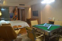 Wodun Platinum Hotel (Qinzhou East Railway Station Niannianfeng Plaza)