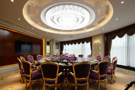 Xuanhan Jincheng Hotel