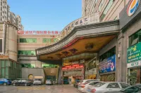 Chuanhui Hotel - parking