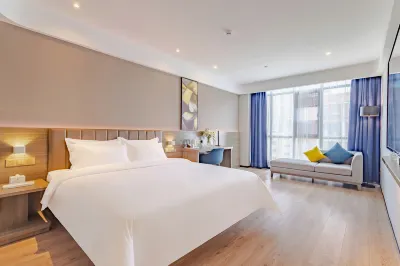 7 Days Premium Hotel (Fenggang Yongsheng Street New High Plaza Branch) Hotels in Longfeng Mountain Resort