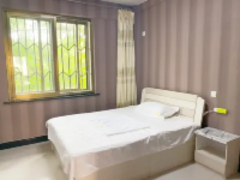 Liaoyang County Julongyuan Hotel