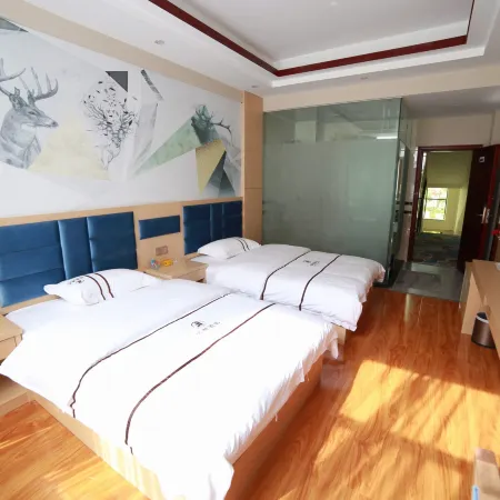 Wuding Jingyue Hotel