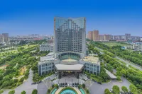 Jinyue International Hotel Jinjiang Hotels near Ping'anfazhi Park
