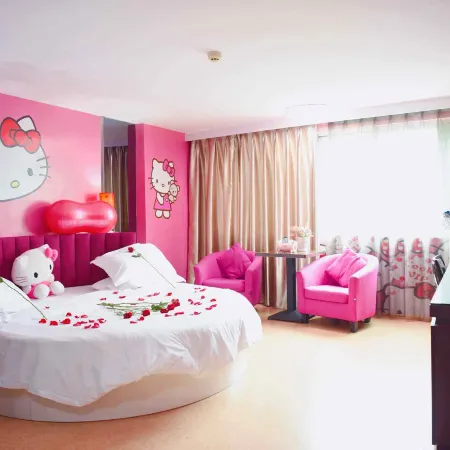 Sanming Four Seasons Sunshine Theme Inn