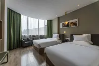 Yes Hotel - 3-Star