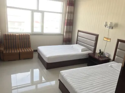 Hua Dewoge Hotel Hotels near Huade Station