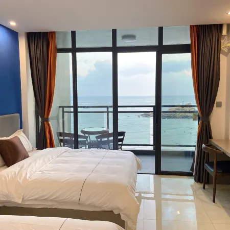 Starry Moon Bay Hotel