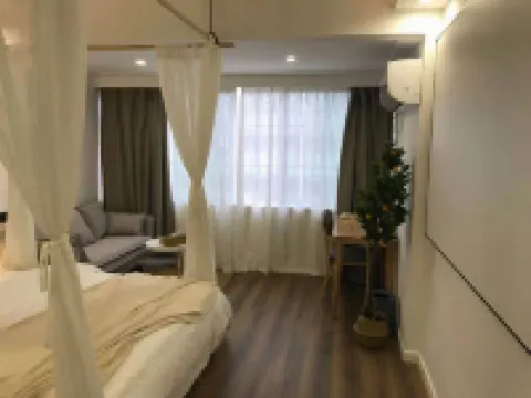 Lu'an Chongfeng Dianying Hotel