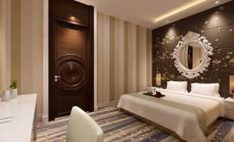 Yucheng Harmony Theme Hotel