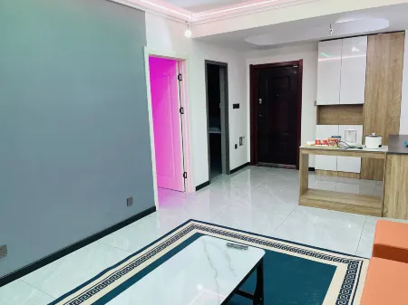 Xiangyue Shiguang·Theme Apartment Отели в г. Линьшу