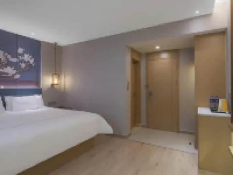 Magnotel  (Nanjing Olympic Sports Center Yingtian Avenue Subway Station Branch) Hotels in Jianye District