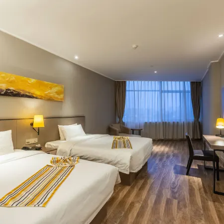 Homeinn Plus Hotel (Tai'an Dongyue Street Renault Wuyue Plaza)