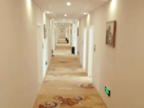 Jinxiang Hanfu Express Hotel