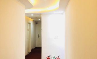 Mingya Hotel Apartment (Wuhan Chuhe Han Street Subway Station)