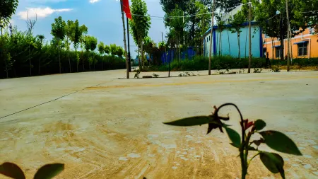 Qizhou Hotel (Lv Village)