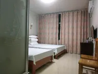 Pingjiang Qiaotou Hotel Отели рядом с достопримечательностью «Xiang'egan Provincial Soviet Former Site»